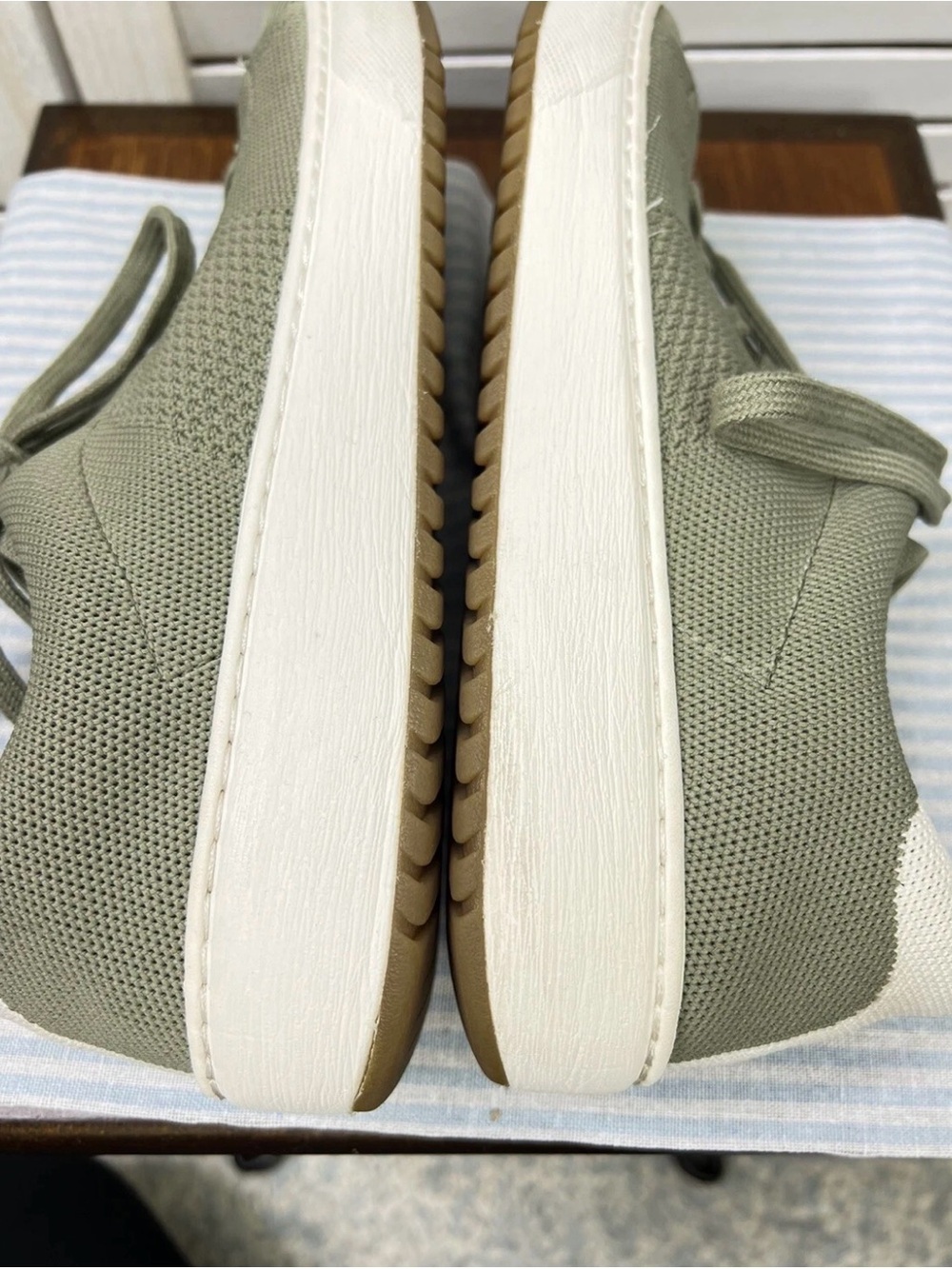 Sofft Women's Wayln Sneaker Knit Low-Top Sage Green Size 10 Box - Picture 7 of 15